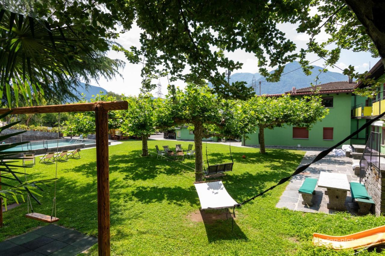 Bamboohouse Motel Riazzino Exterior foto
